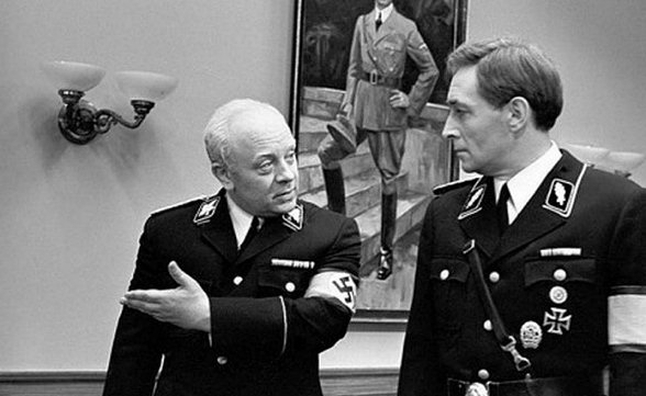 A tavasz tizenhét pillanata A tavasz tizenhét pillanata