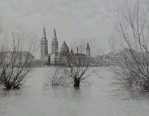 Szeged látképe árvízkor (1932)